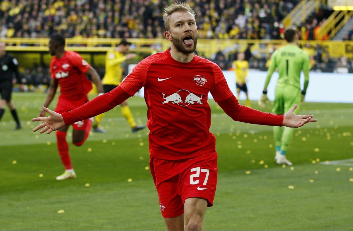 Aston Villa could land Laimer with late bid
